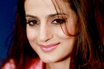 Ameesha Patel caught in a big lie 